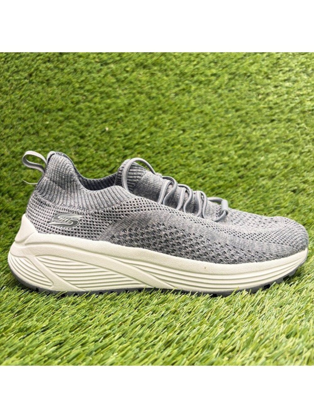 Skechers Bobs Sparrow 2.0 Womens Size 8 Gray Athletic Running Shoes Sneakers